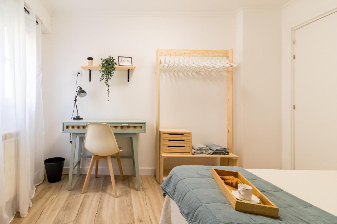 Apartamento Recien Reformado Plaza Del Ayuntamiento Santander Exteriör bild